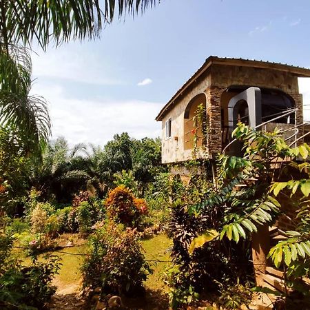 Maison Au Calme Dans La Nature Kpalimé Exterior foto